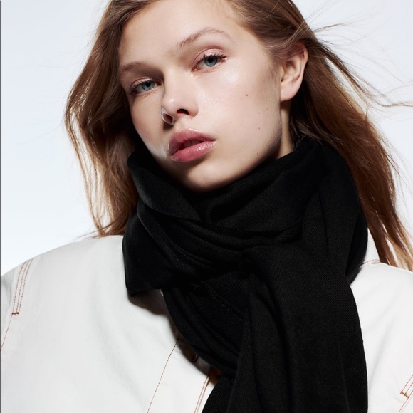 ZARA BNWT SUPER SOFT SCARF • BLACK - Picture 15 of 16